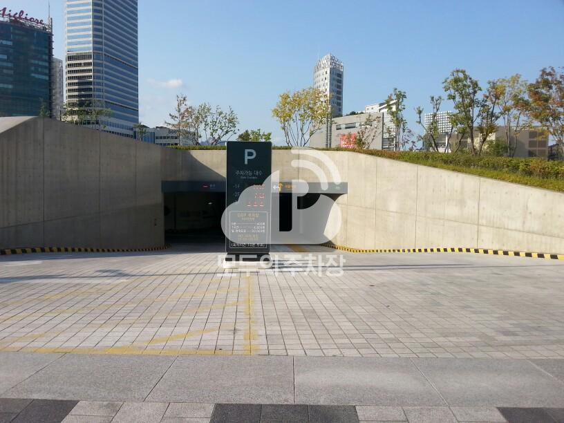 동대문디자인플라자 주차장 이미지 3