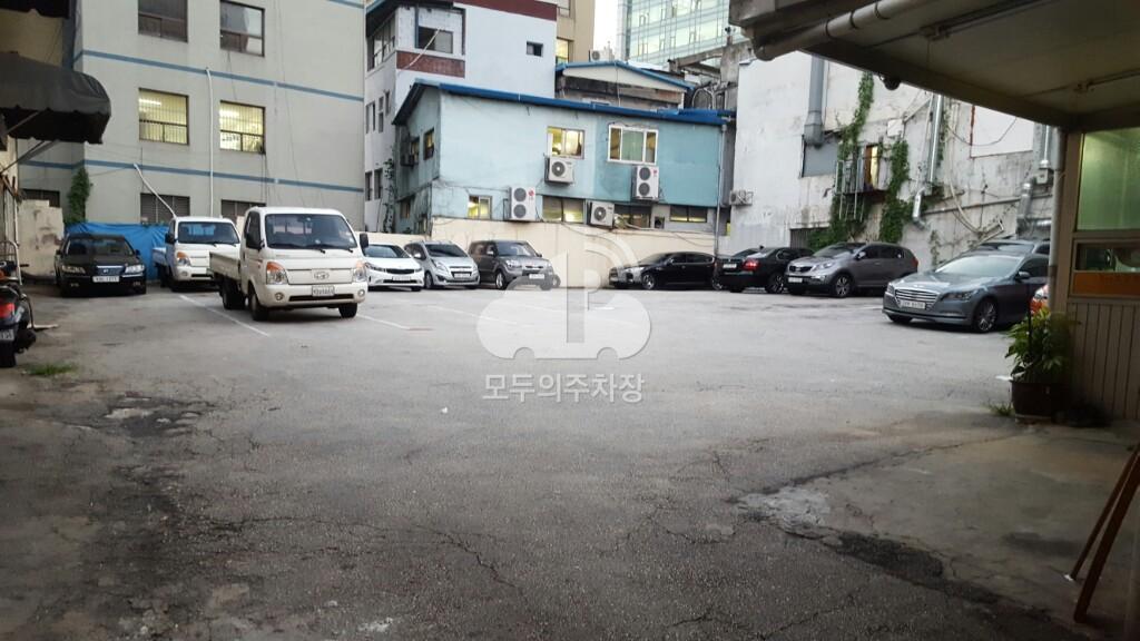 평남 민영 주차장 이미지 3