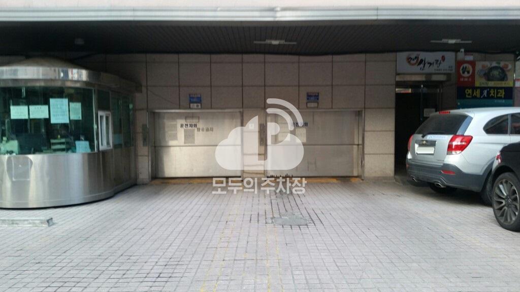 관악센츄리타워 주차장 이미지 2