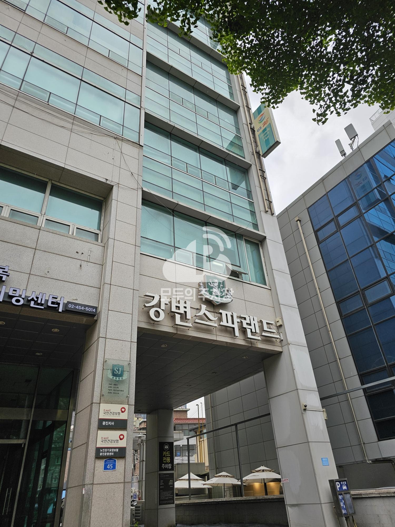 성진강변스파랜드 주차장 이미지 1