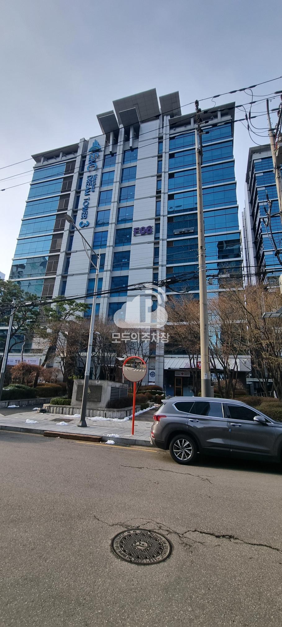 E&C벤처드림타워 3차 주차장 이미지 1