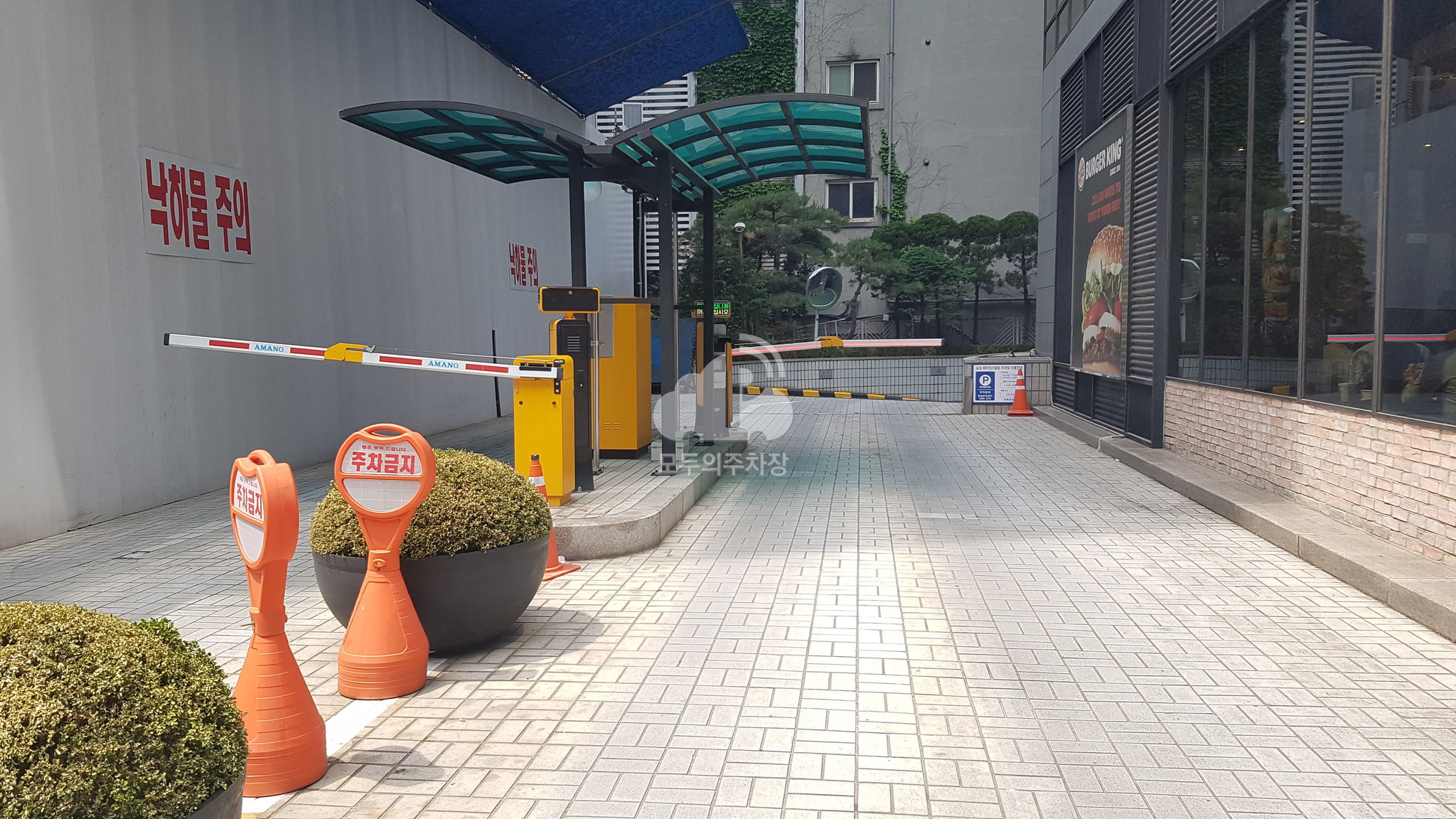 주차장 사진