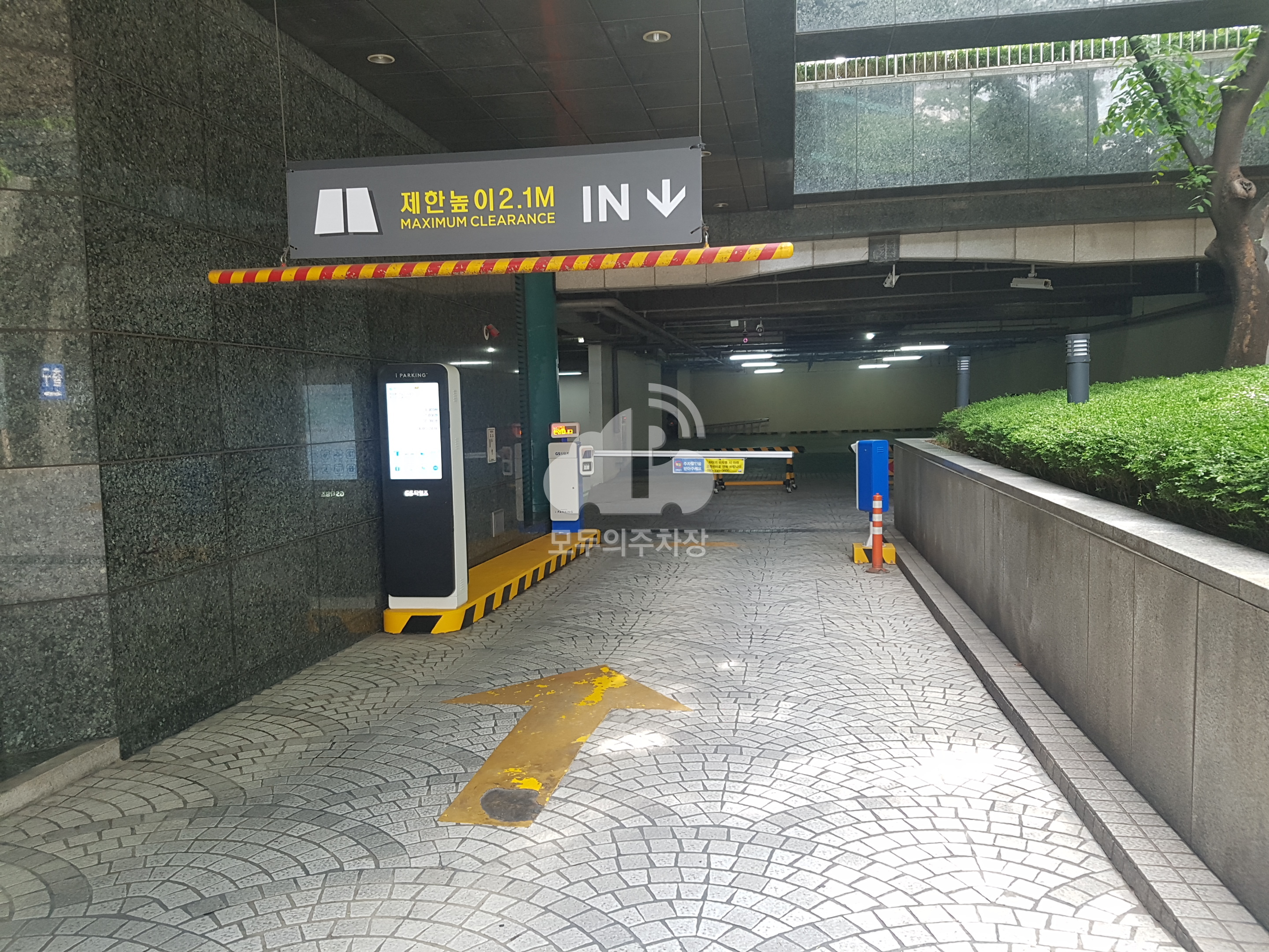 주차장 사진