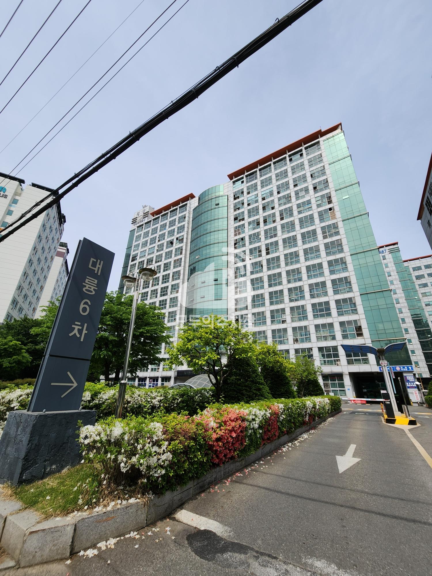대륭테크노타워6차 주차장 이미지 1