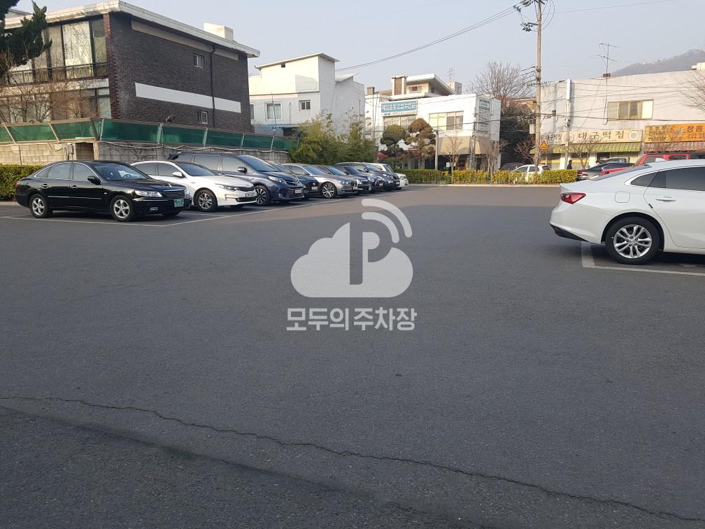 연희사러가 쇼핑센터 민영 주차장 이미지 1