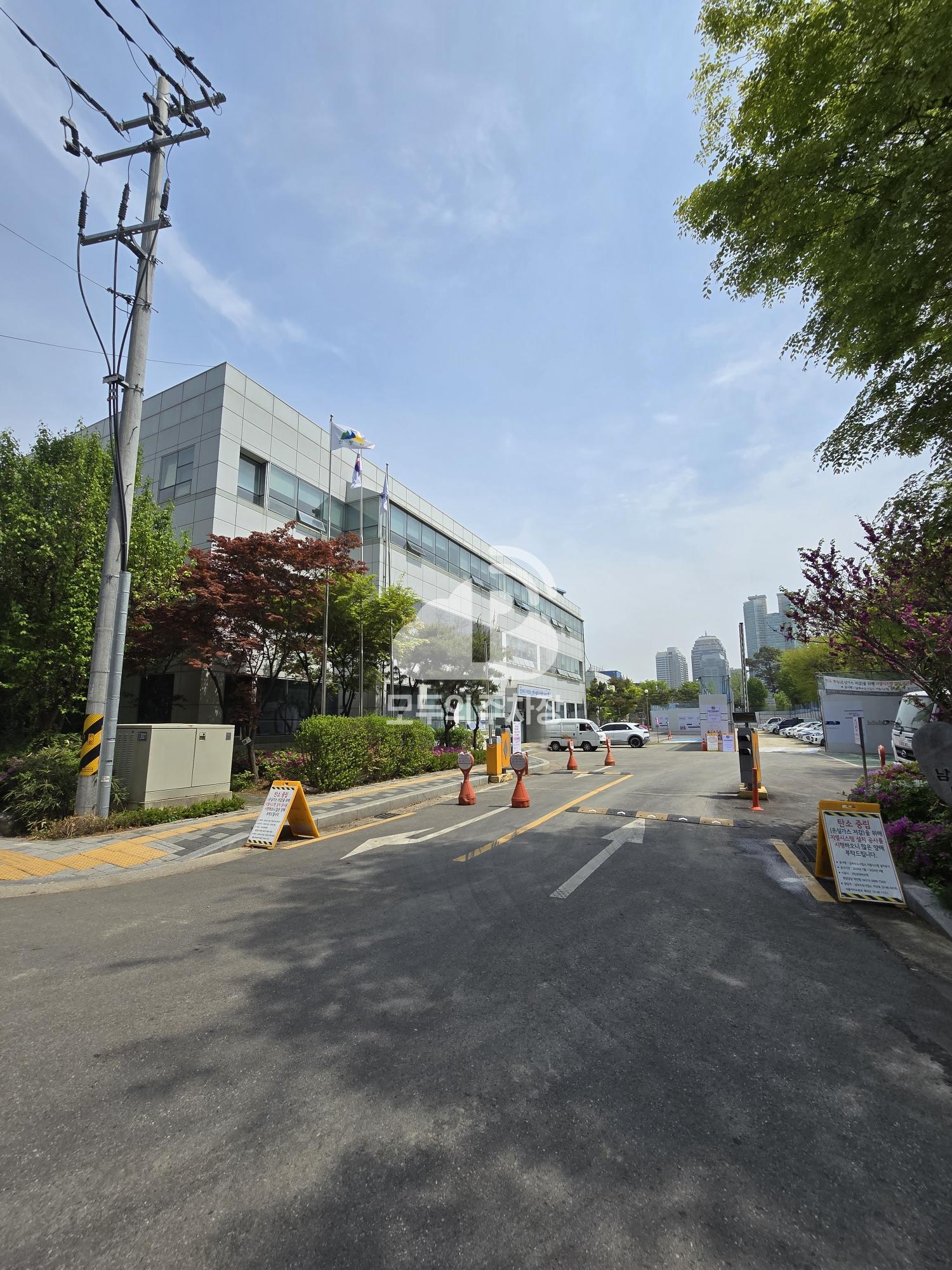 남부수도사업소 주차장 이미지 2