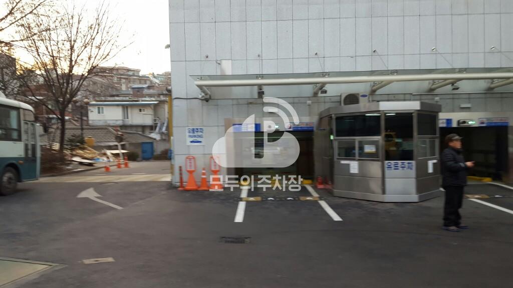 장성빌딩 주차장 이미지 2