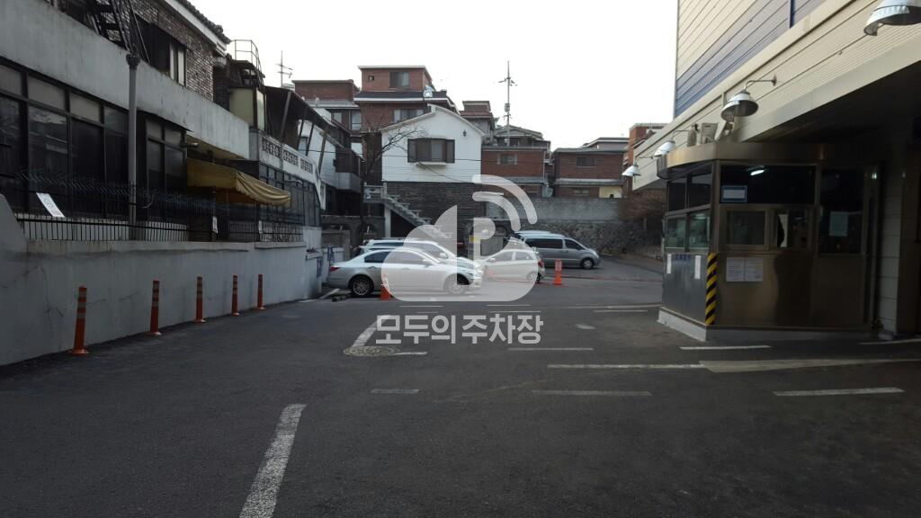 장성빌딩 주차장 이미지 5