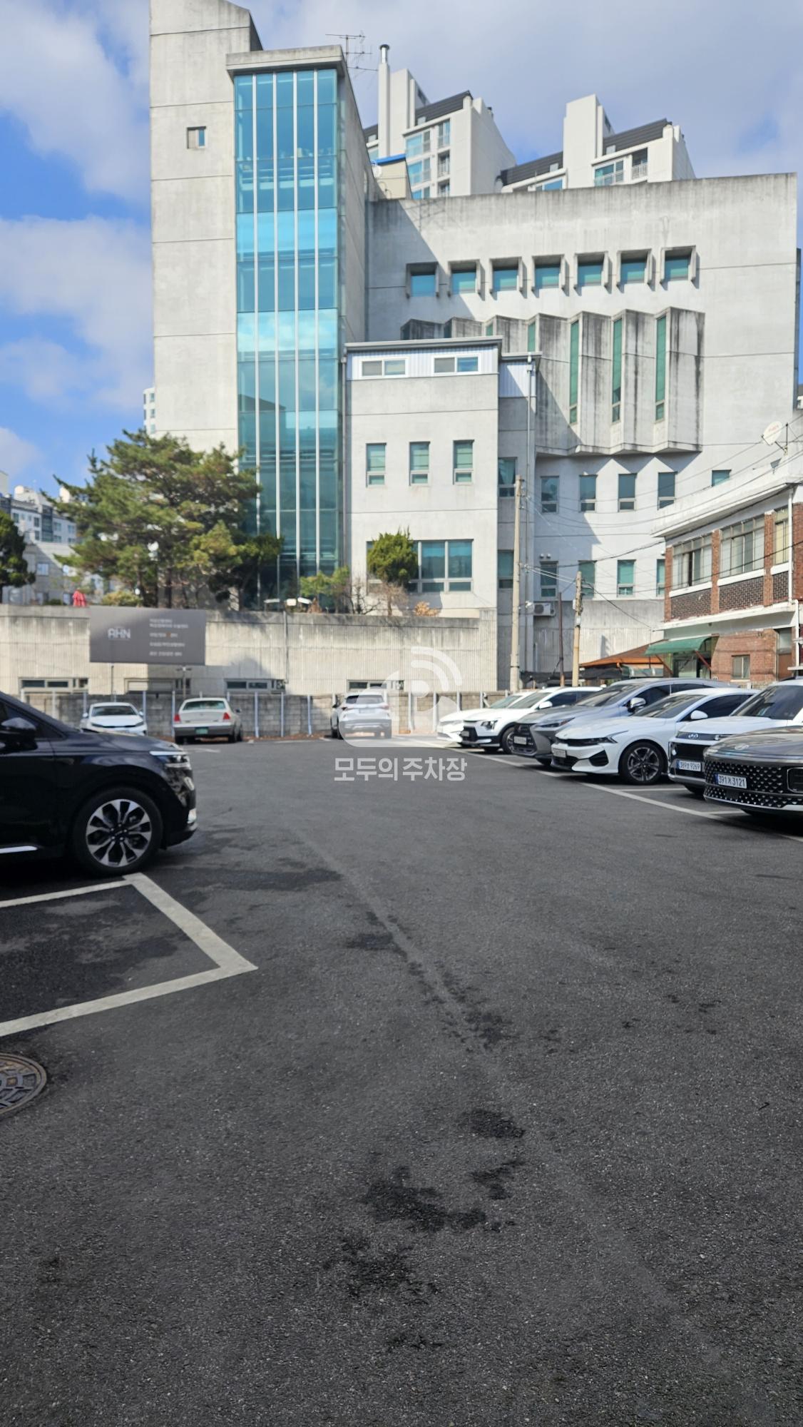 안산부인과 주차장 이미지 2