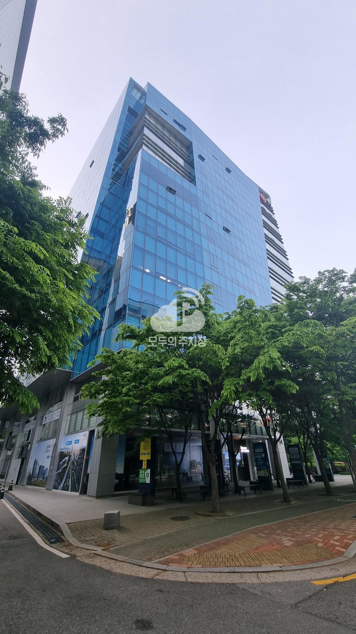 상암IT타워 주차장 이미지 1
