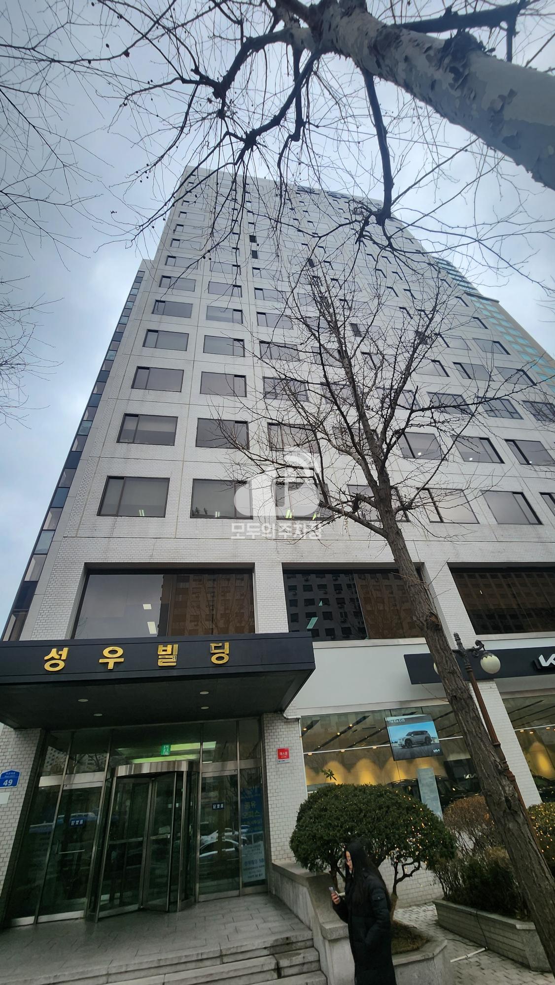 성우빌딩 주차장 이미지 1