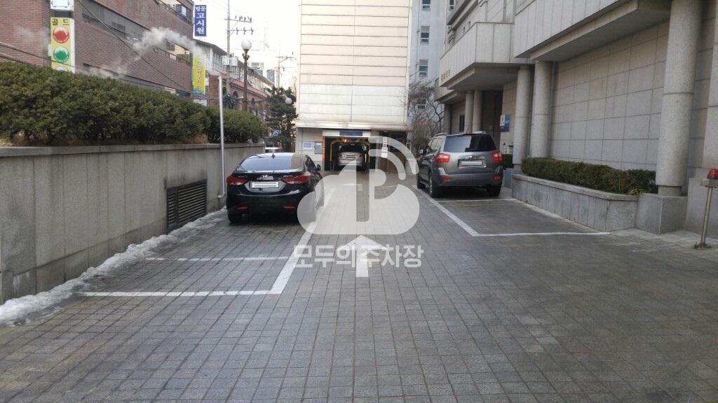 삼영무역유료 주차장 이미지 2