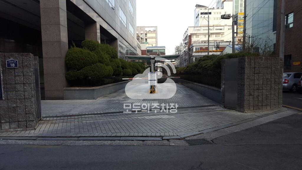 주부래당 민영 주차장 이미지 1