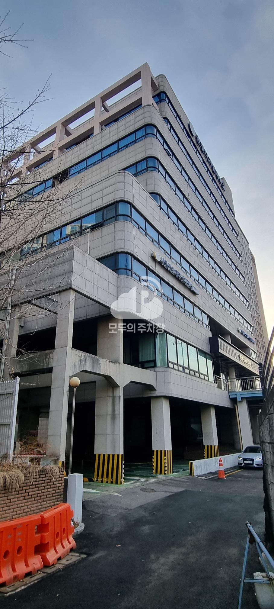 원광디지털대학교 주차장 이미지 1