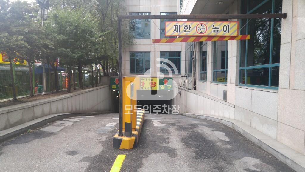국일관드림펠리스 주차장 이미지 2
