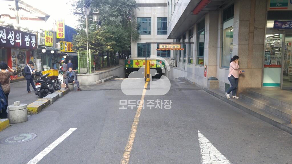 국일관드림펠리스 주차장 이미지 1