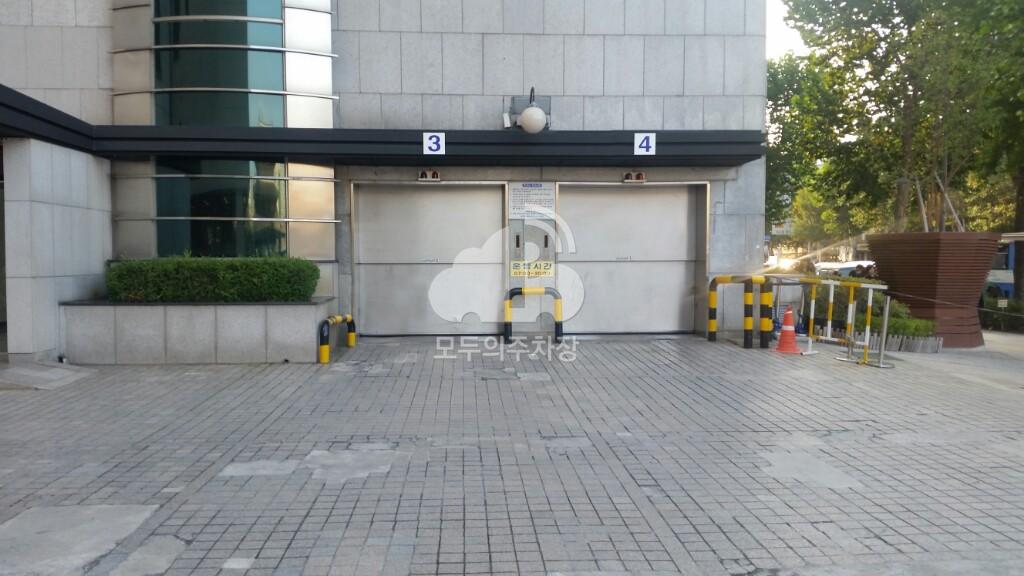 동대문쇼핑타운 주차장 이미지 3