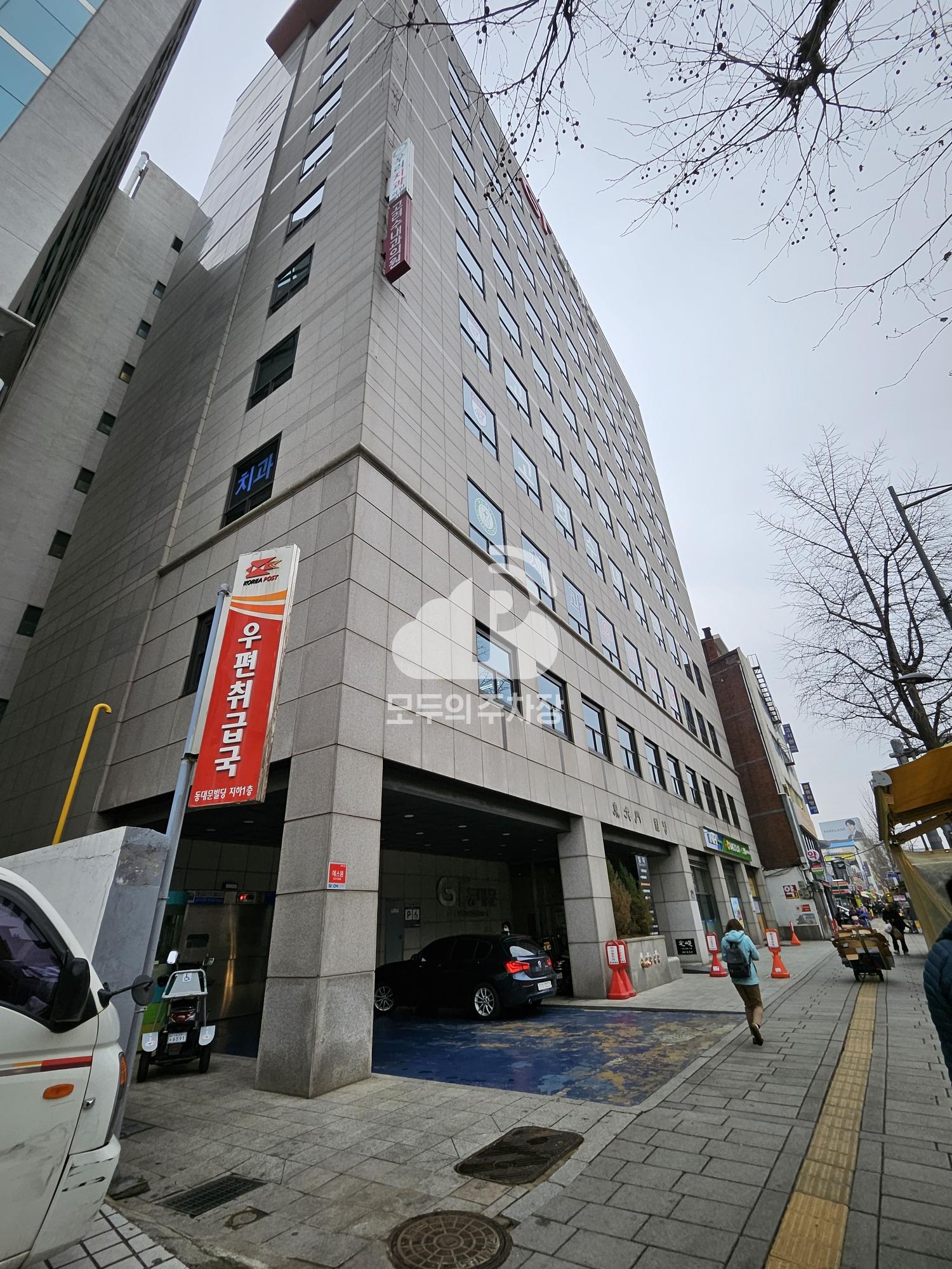 동대문빌딩 주차장 이미지 1