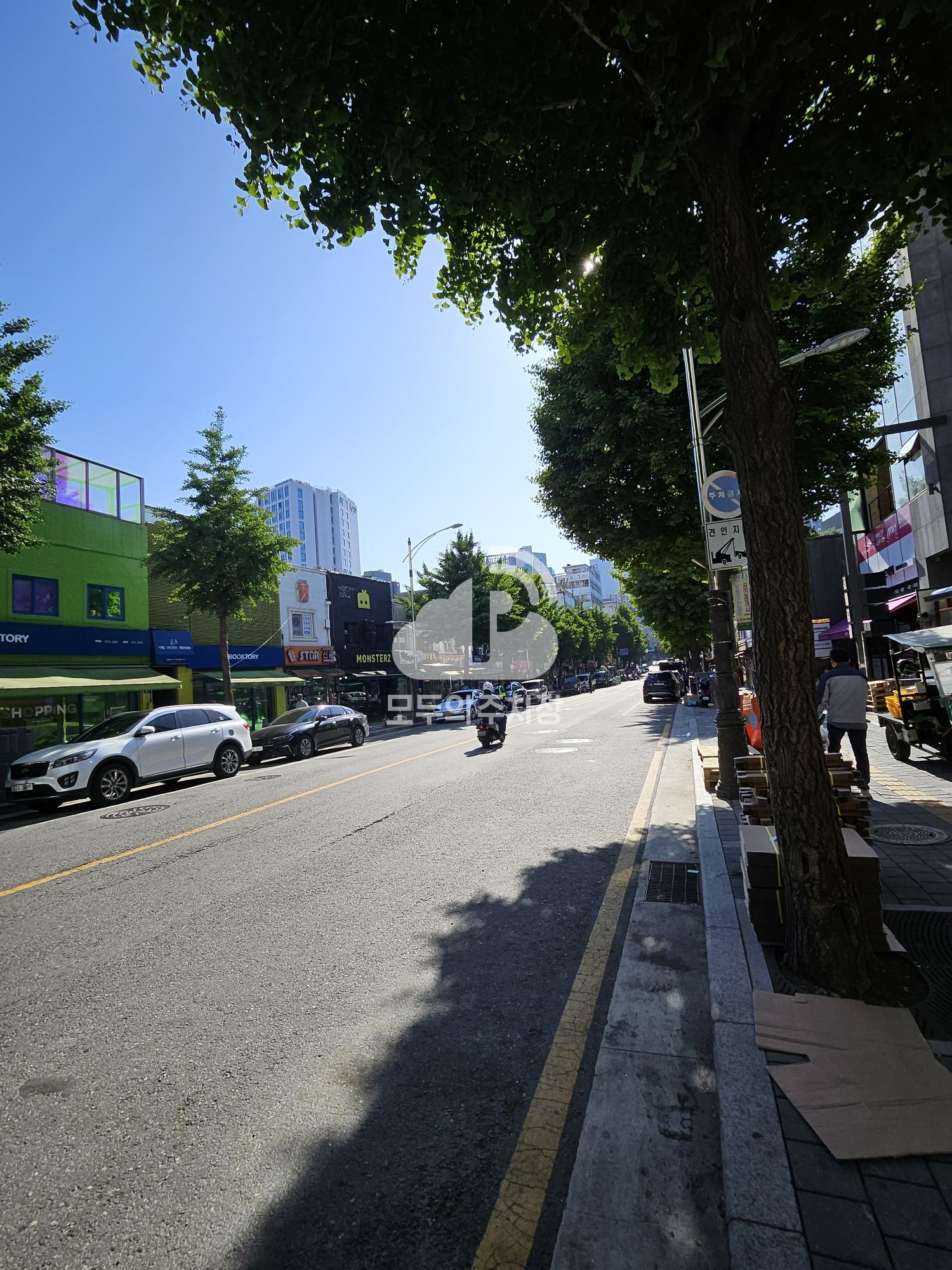 마른내길 노상 공영 주차장 이미지 1