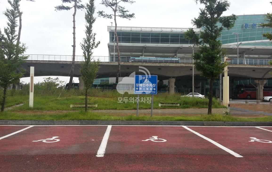 무안공항 주차장 이미지 4