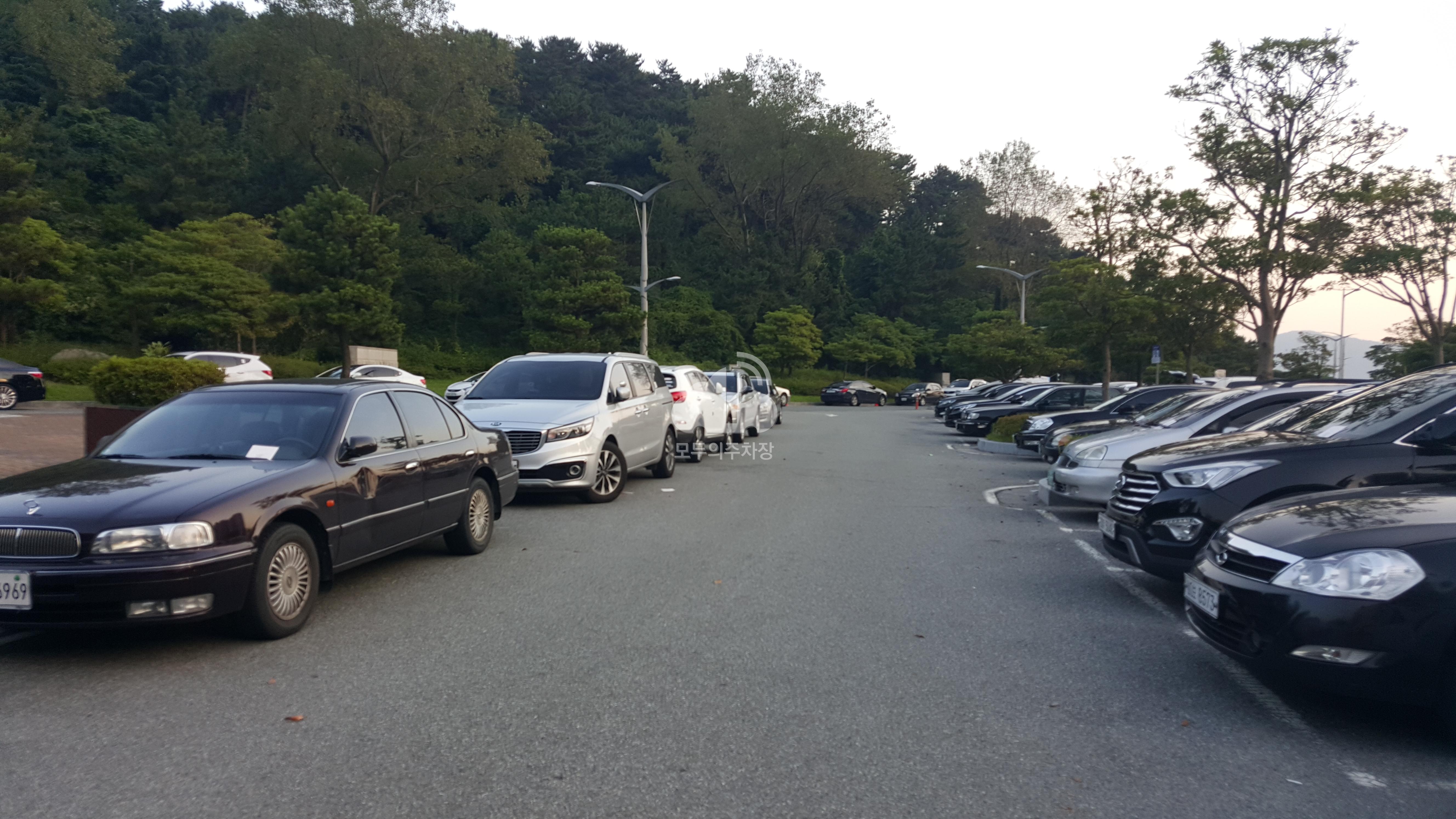 동백공원 공영 주차장 이미지 3