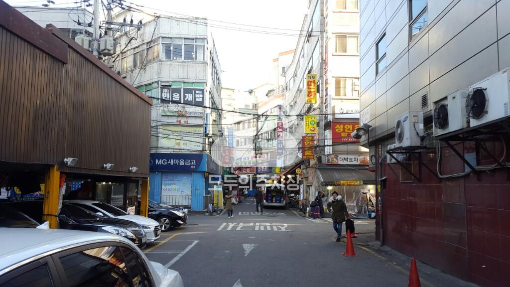 동대문호텔 민영 주차장 이미지 3