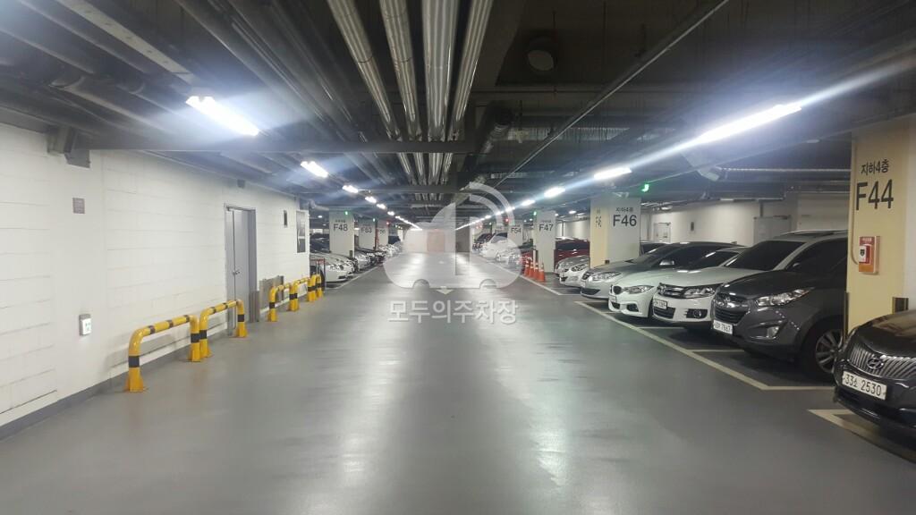 JW메리어트호텔 서울 주차장 이미지 1