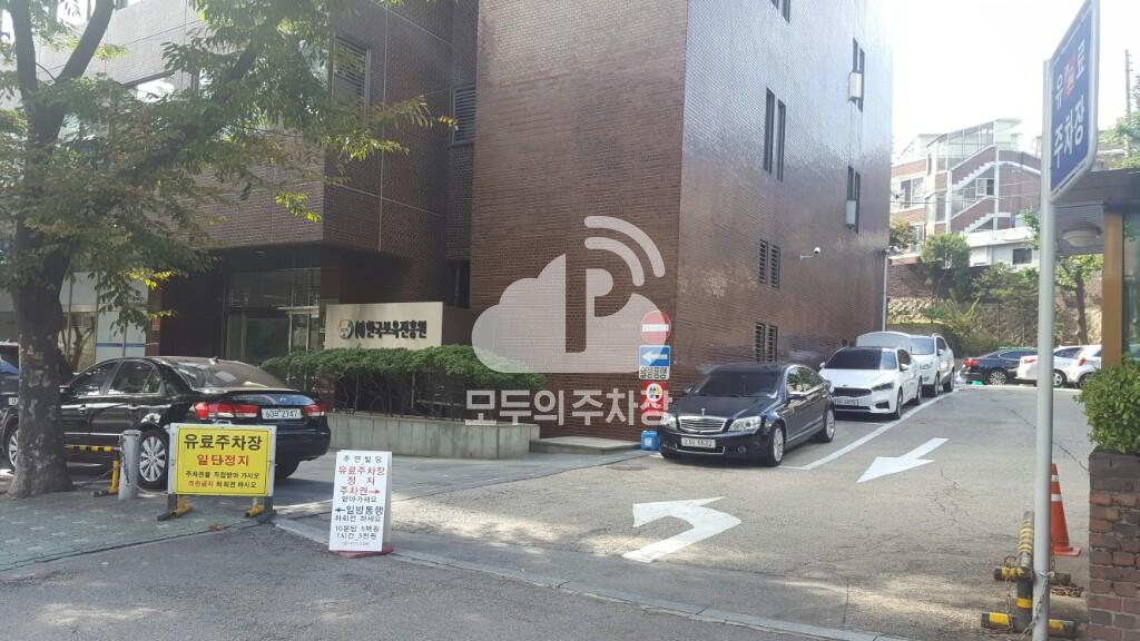 주연빌딩 주차장 이미지 2