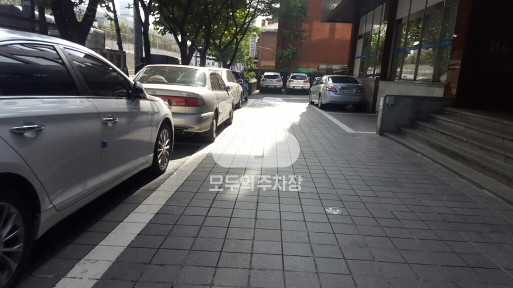 주연빌딩 주차장 이미지 5
