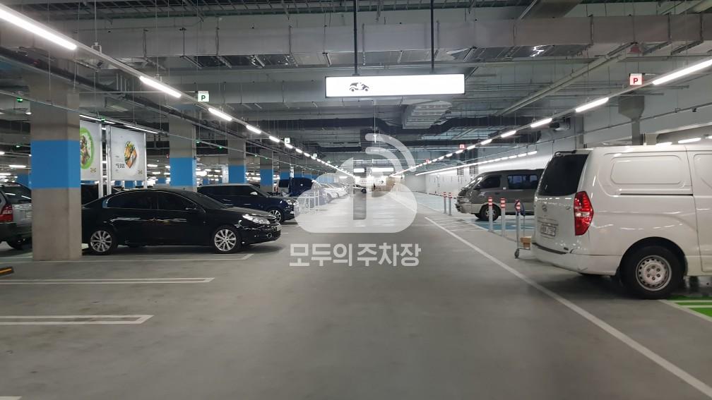 이케아 고양점 민영 주차장 이미지 1
