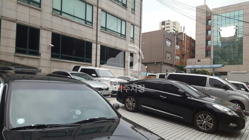 동원빌딩 주차장 이미지 2