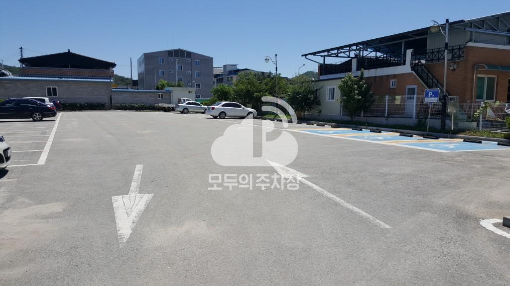 군위시장3 공영 주차장 이미지 1