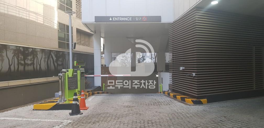 메리어트 남대문 민영 주차장 이미지 1