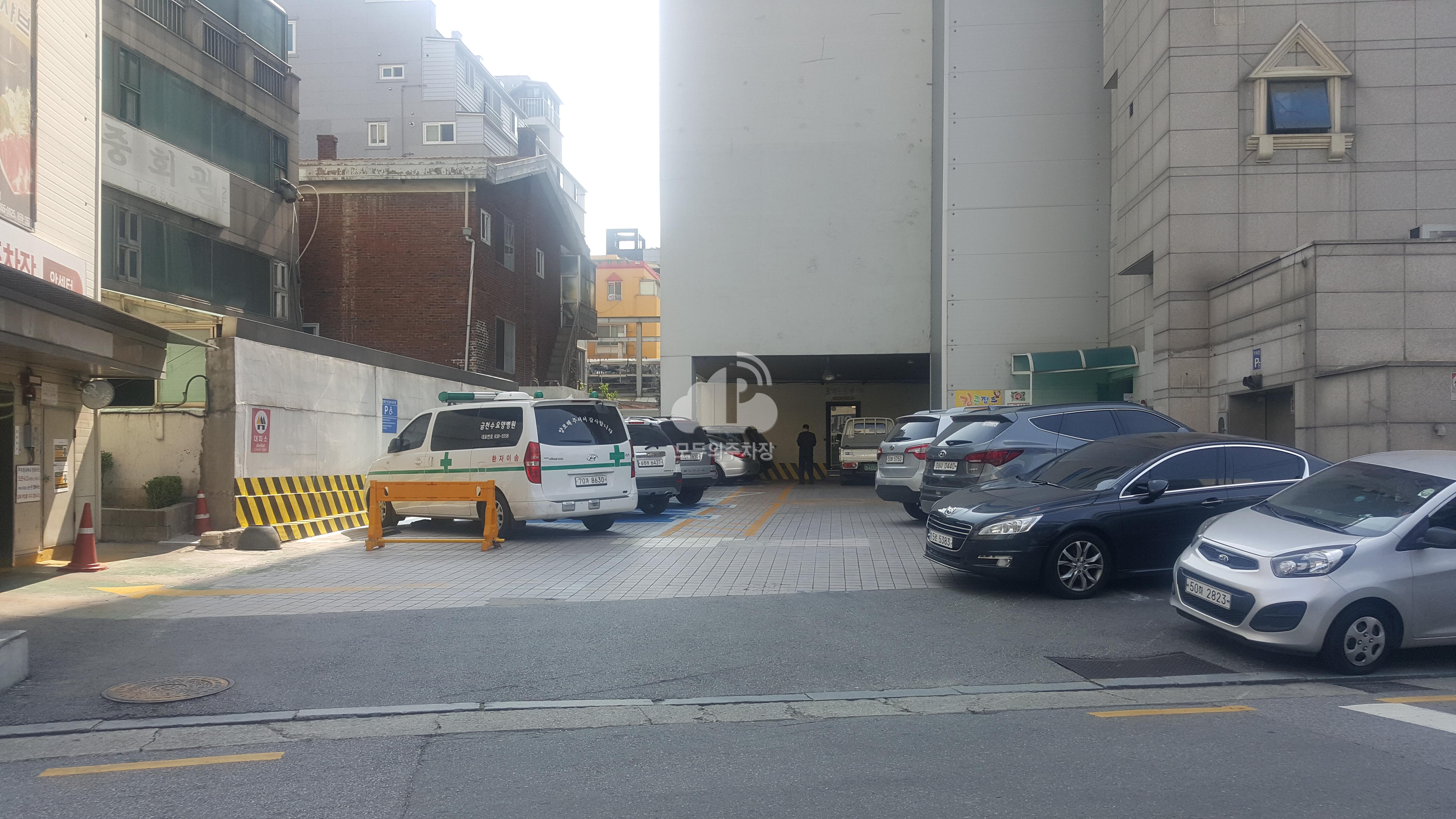 금천수병원 주차장 이미지 2