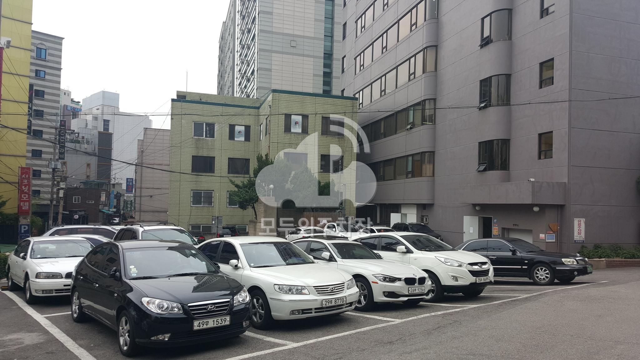 미화빌딩 주차장 이미지 4